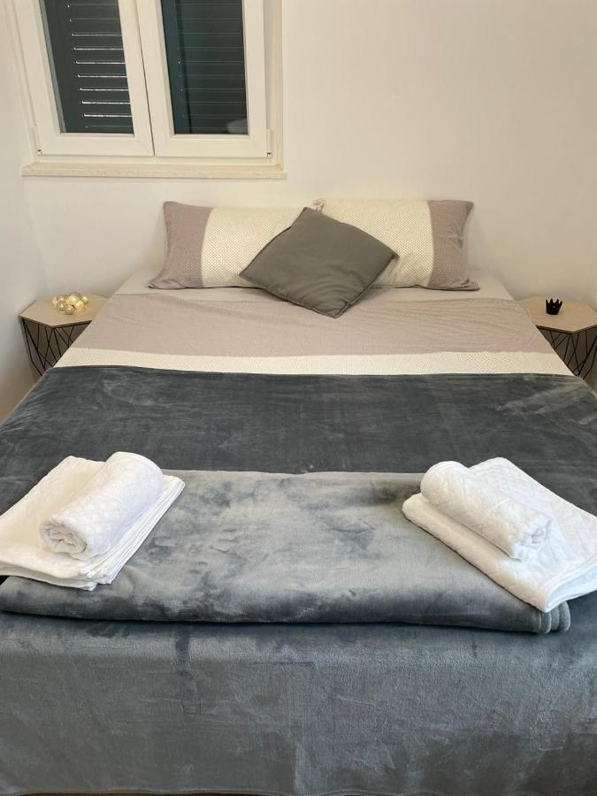 Apartment In City Center 2 Split Eksteriør billede